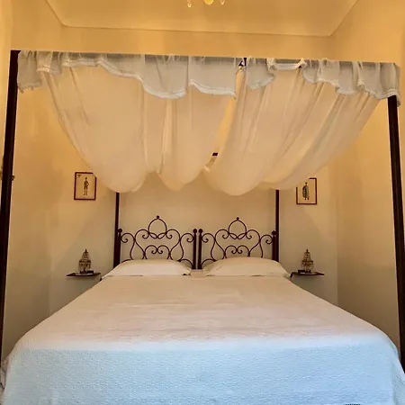 Casa Scianna 4* Ното